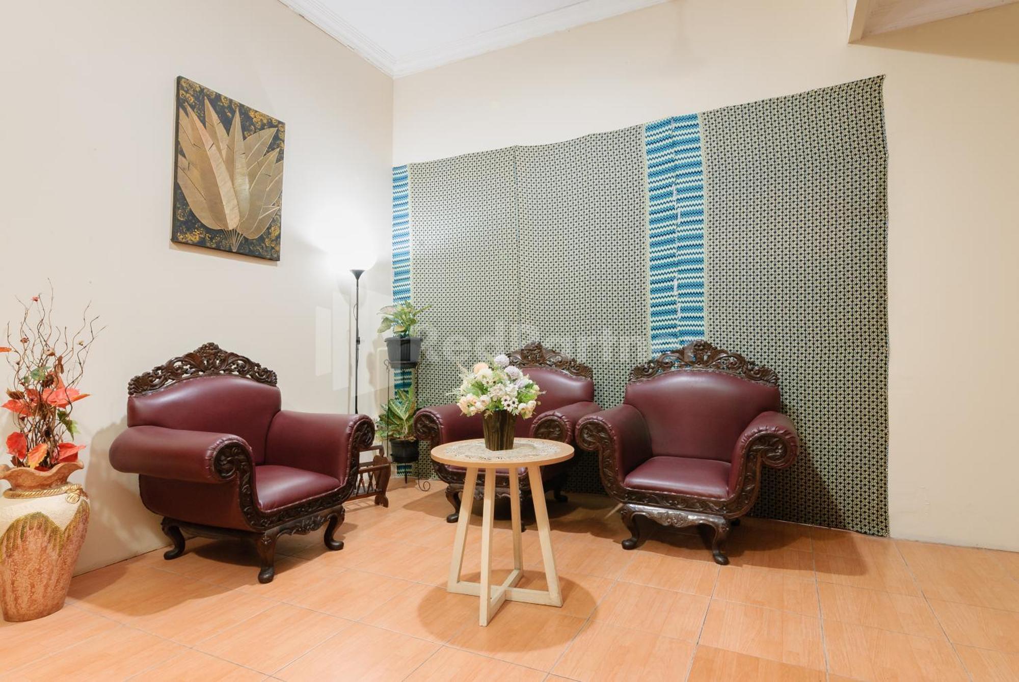 בקאסי Sr Residence Near Mall Ciputra Cibubur Mitra Reddoorz מראה חיצוני תמונה